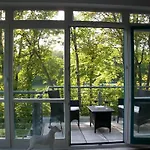Sanssouci - 37-12 - Strandstrasse-ostseestern * Kuehlungsborn